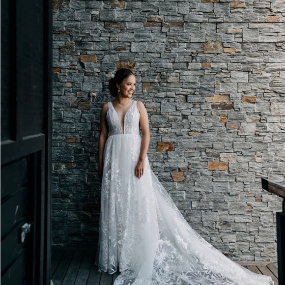 Rish Bridal, Chloe - Picture 5 of 8